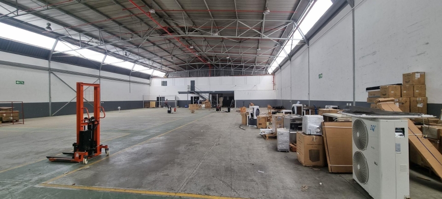 To Let commercial Property for Rent in Randjespark Gauteng