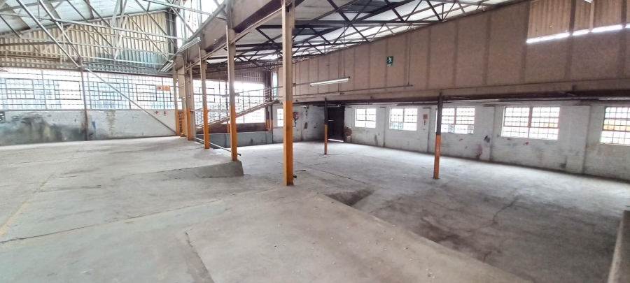 To Let commercial Property for Rent in Benrose Gauteng