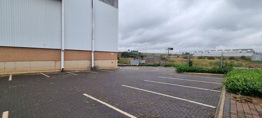To Let commercial Property for Rent in Olifantsfontein Gauteng