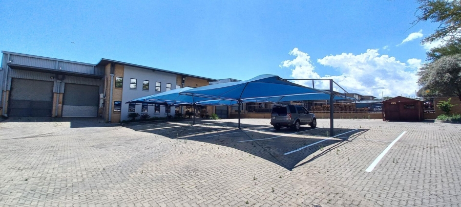 To Let commercial Property for Rent in North Riding Gauteng