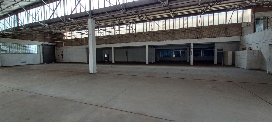 To Let commercial Property for Rent in Benrose Gauteng