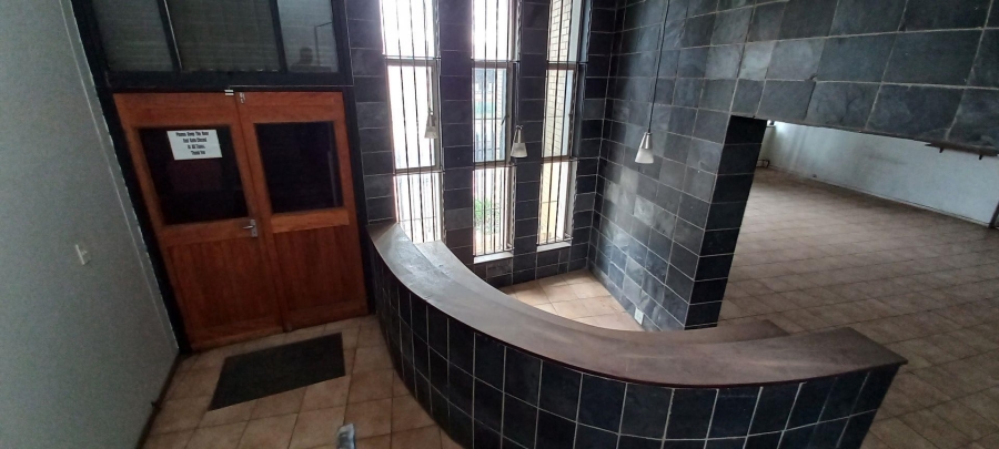 To Let commercial Property for Rent in Benrose Gauteng