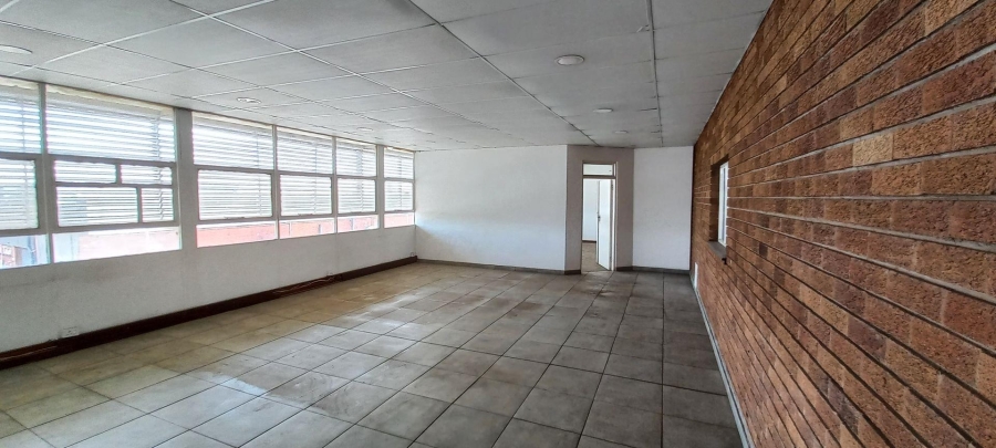 To Let commercial Property for Rent in Spartan Gauteng