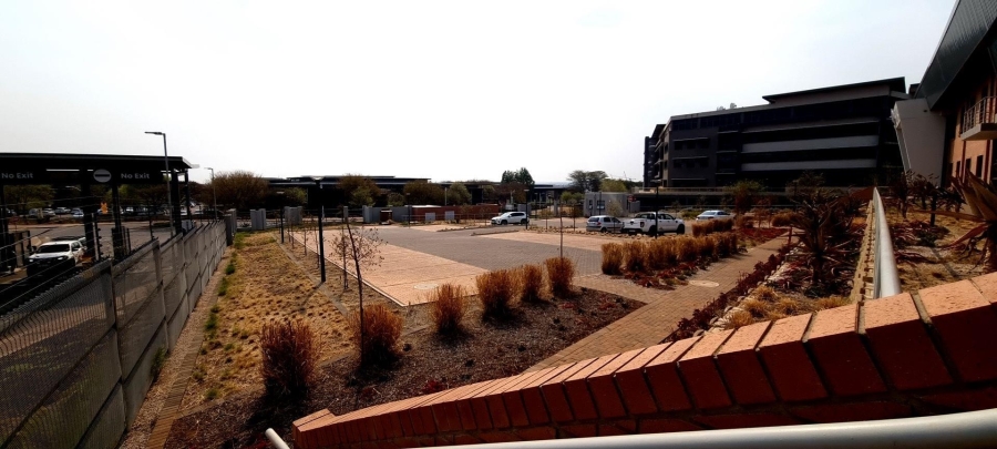 To Let commercial Property for Rent in Louwlardia Gauteng