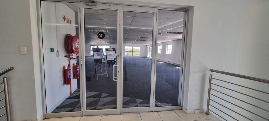 To Let commercial Property for Rent in Halfway Gardens Gauteng