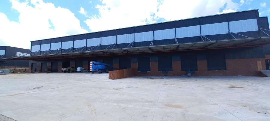 To Let commercial Property for Rent in North Riding Gauteng