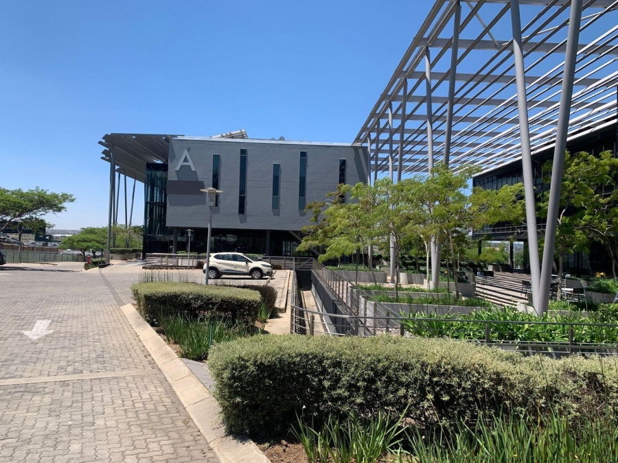 To Let commercial Property for Rent in Woodmead Gauteng