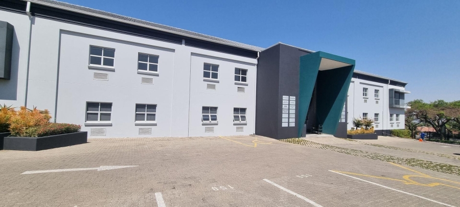 To Let commercial Property for Rent in Halfway Gardens Gauteng