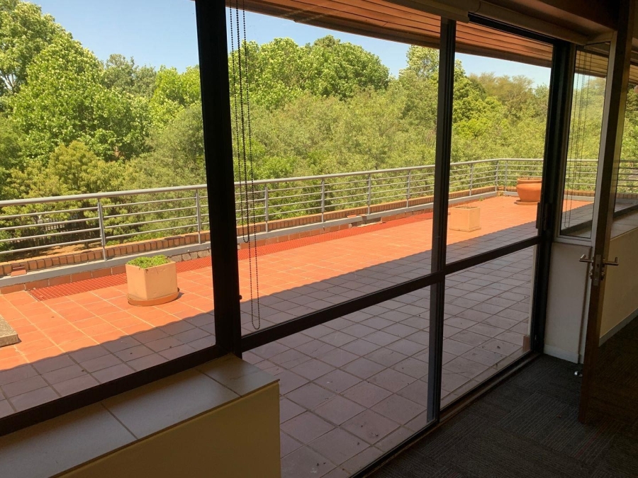 To Let commercial Property for Rent in Woodmead Gauteng