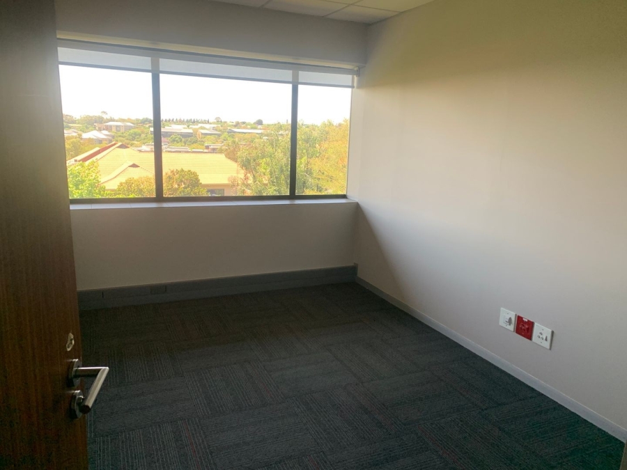 To Let commercial Property for Rent in Woodmead Gauteng