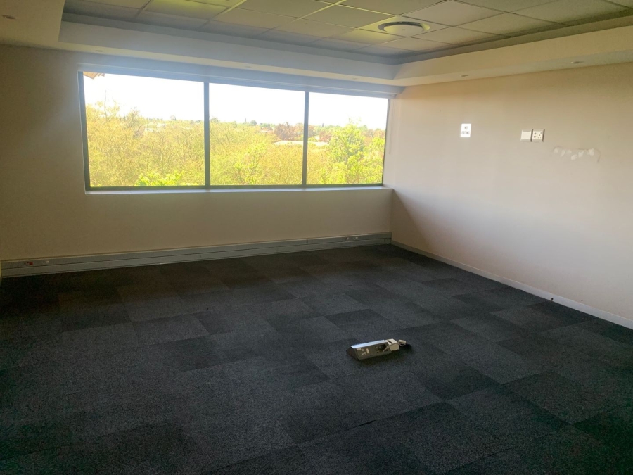 To Let commercial Property for Rent in Woodmead Gauteng