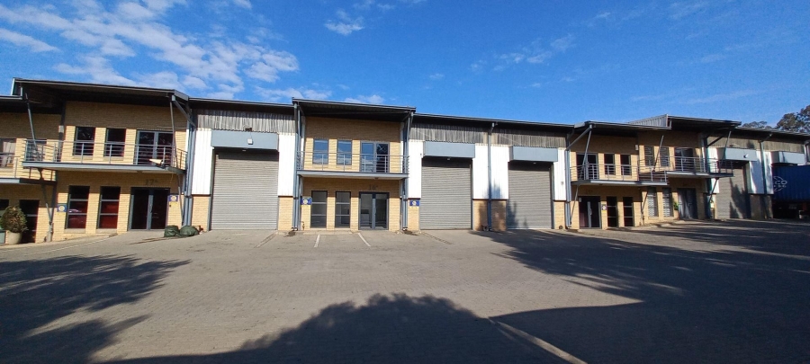 To Let commercial Property for Rent in Driehoek Gauteng
