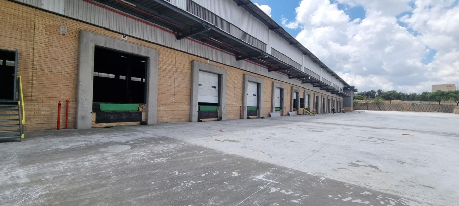 To Let commercial Property for Rent in Randjespark Gauteng