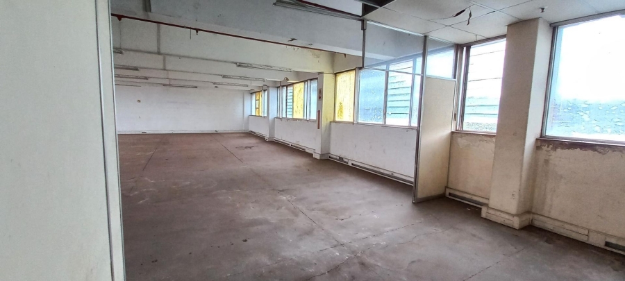 To Let commercial Property for Rent in Benrose Gauteng