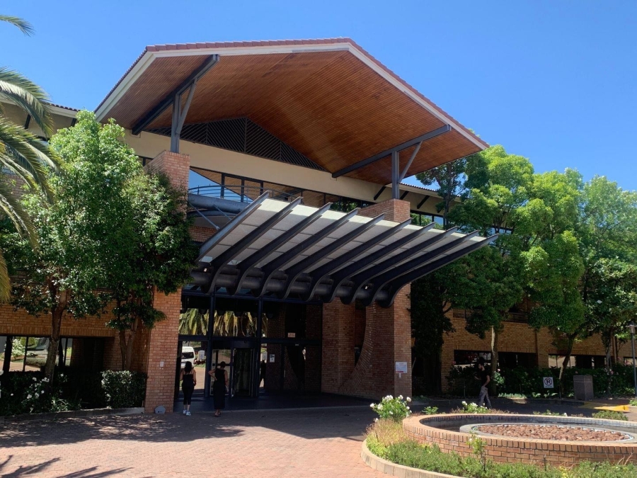 To Let commercial Property for Rent in Woodmead Gauteng