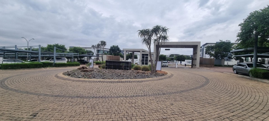 To Let commercial Property for Rent in Louwlardia Gauteng