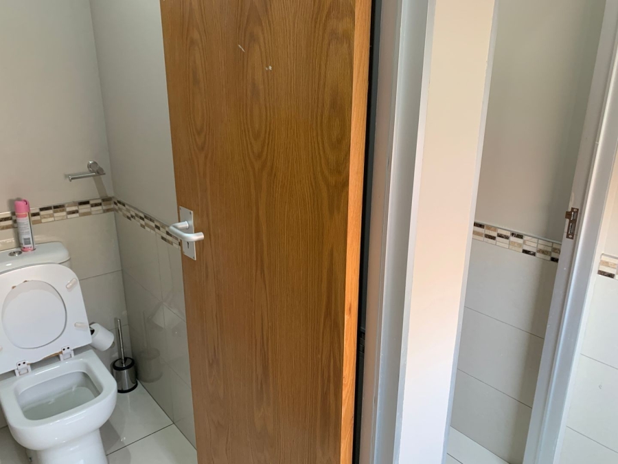 To Let commercial Property for Rent in Rivonia Gauteng