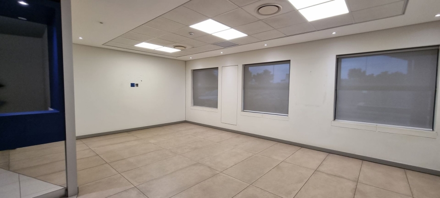 To Let commercial Property for Rent in Louwlardia Gauteng