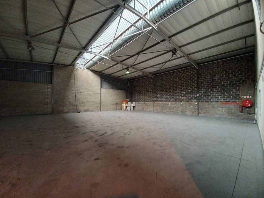 To Let commercial Property for Rent in Kosmosdal Gauteng