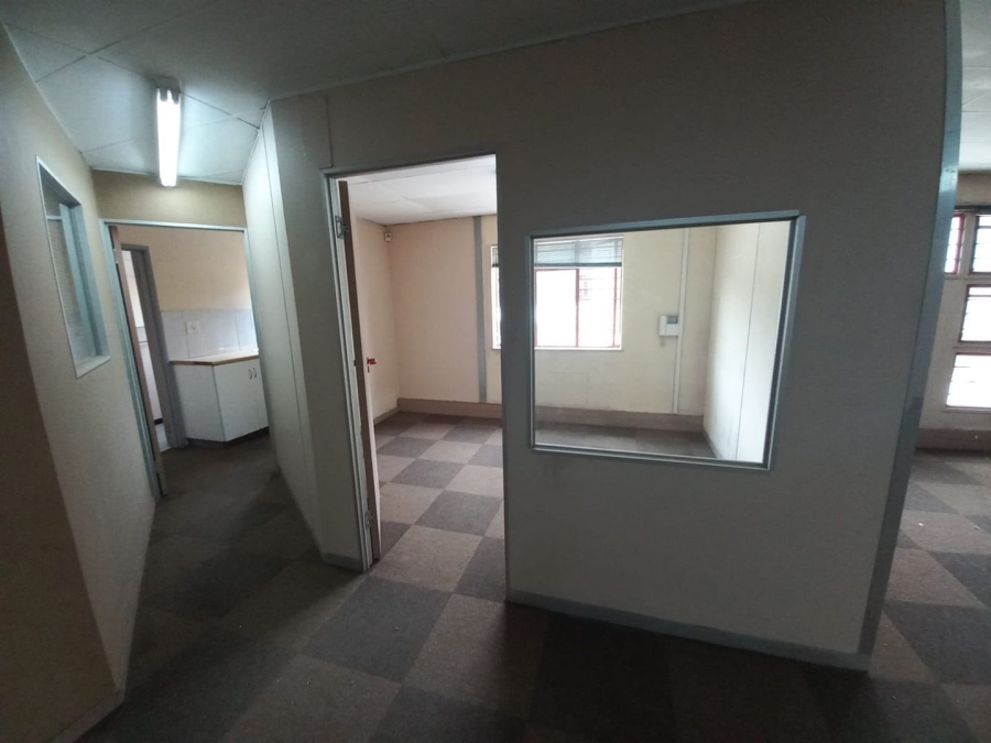 To Let commercial Property for Rent in Kosmosdal Gauteng