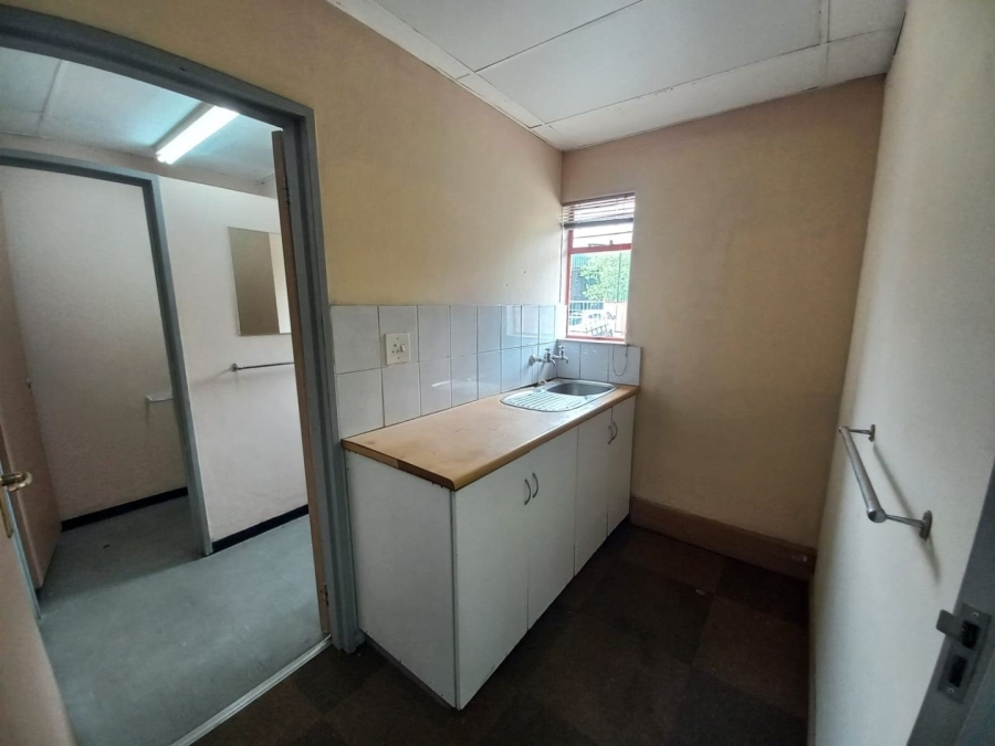 To Let commercial Property for Rent in Kosmosdal Gauteng