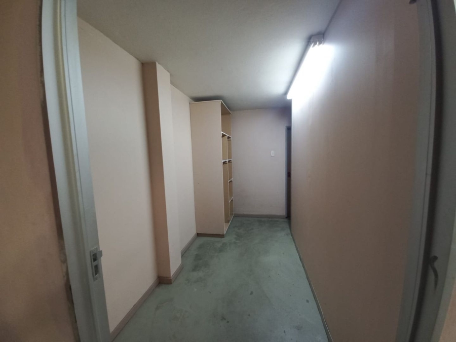 To Let commercial Property for Rent in Kosmosdal Gauteng