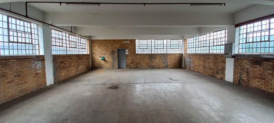 To Let commercial Property for Rent in Benrose Gauteng