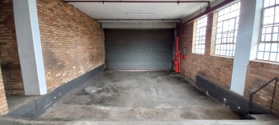 To Let commercial Property for Rent in Benrose Gauteng