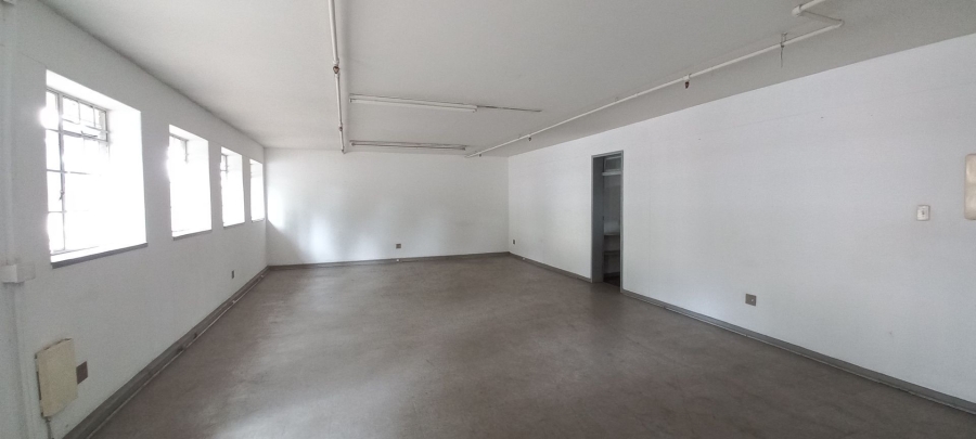 To Let commercial Property for Rent in Benrose Gauteng