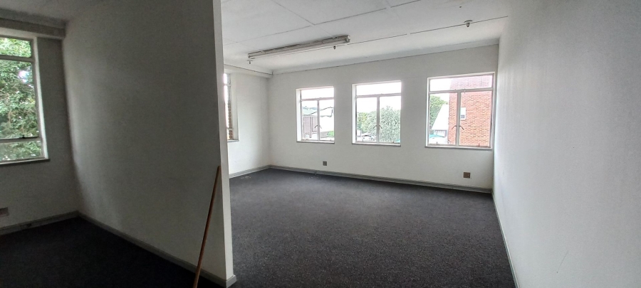 To Let commercial Property for Rent in Benrose Gauteng