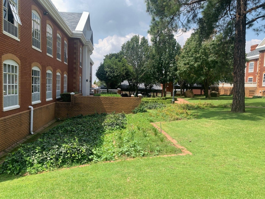 To Let commercial Property for Rent in Bryanston Gauteng