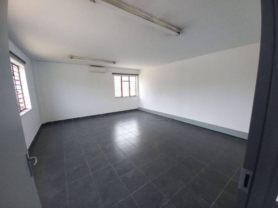 To Let commercial Property for Rent in Kosmosdal Gauteng