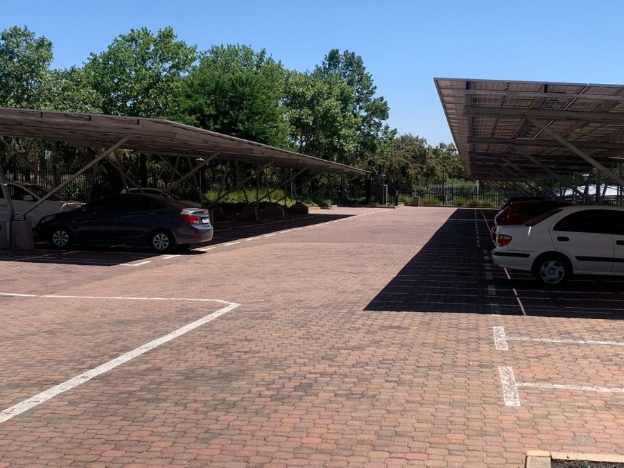 To Let commercial Property for Rent in Woodmead Gauteng