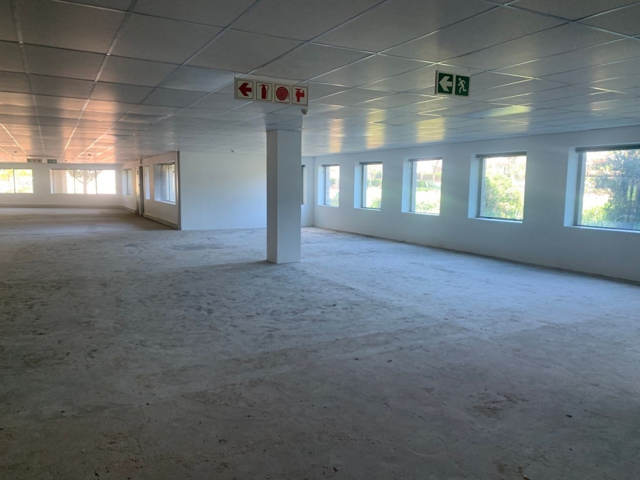 To Let commercial Property for Rent in Woodmead Gauteng
