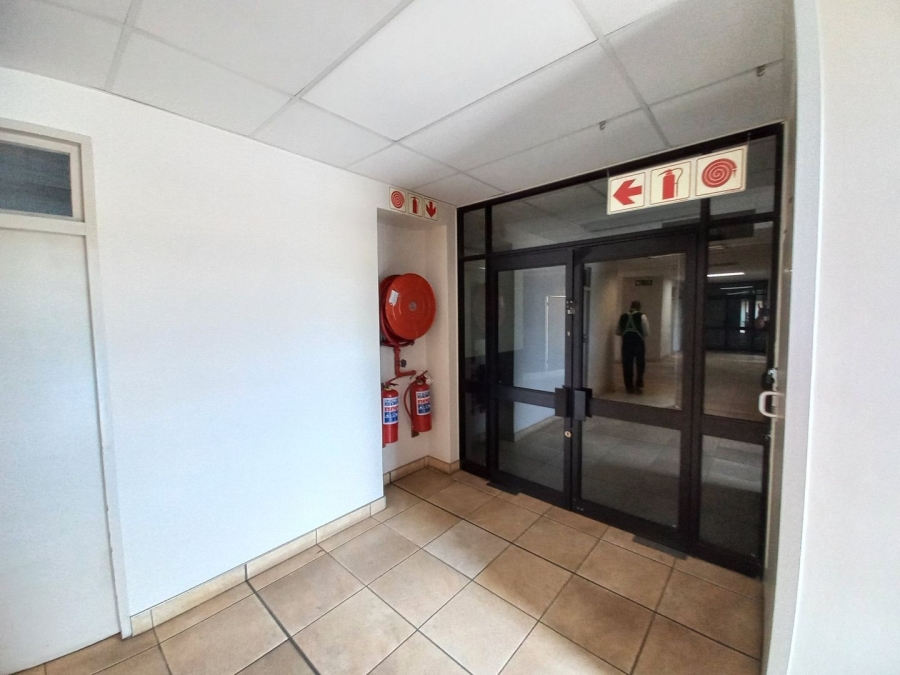 To Let commercial Property for Rent in Alrode Gauteng