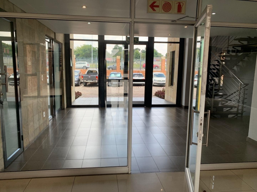 To Let commercial Property for Rent in Paulshof Gauteng