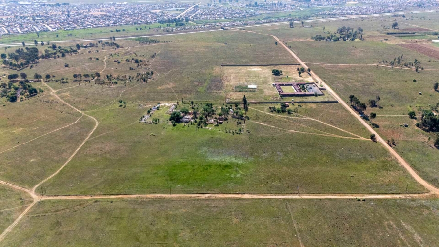 Commercial Property for Sale in Elandsfontein A H Gauteng