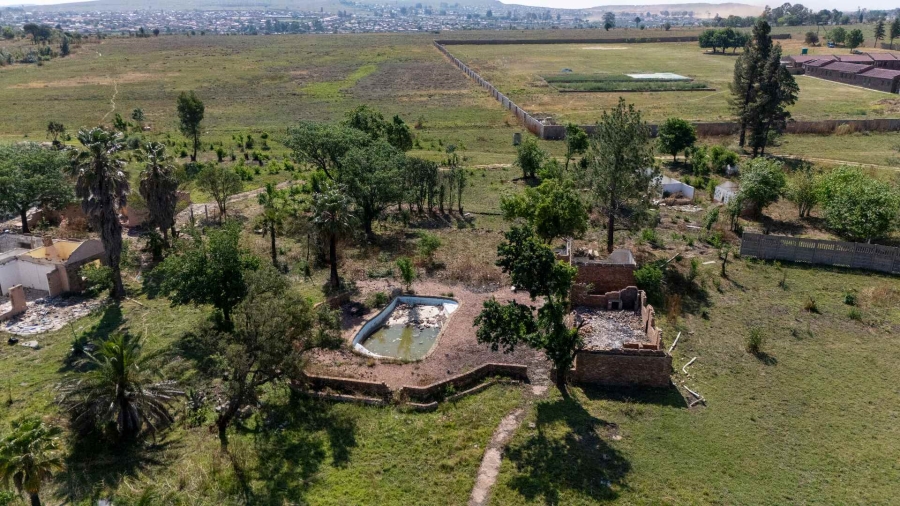 Commercial Property for Sale in Elandsfontein A H Gauteng