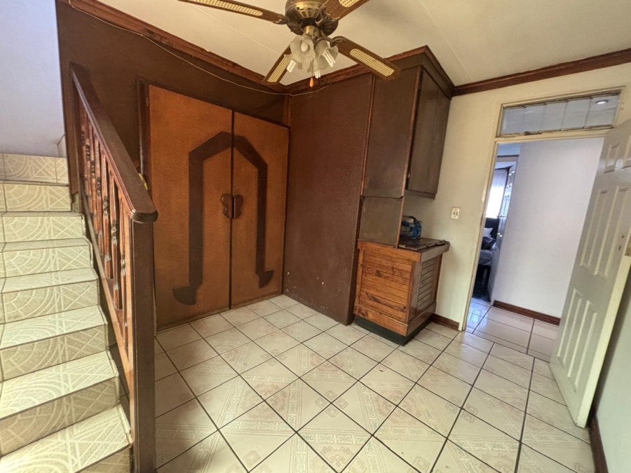 4 Bedroom Property for Sale in Diepkloof Gauteng