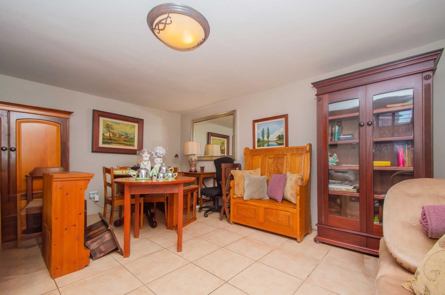 3 Bedroom Property for Sale in Constantia Kloof Gauteng