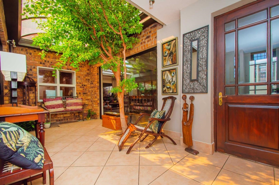 3 Bedroom Property for Sale in Constantia Kloof Gauteng