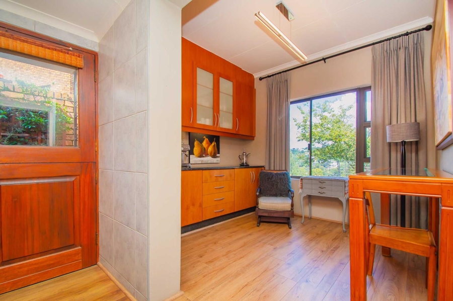 3 Bedroom Property for Sale in Constantia Kloof Gauteng