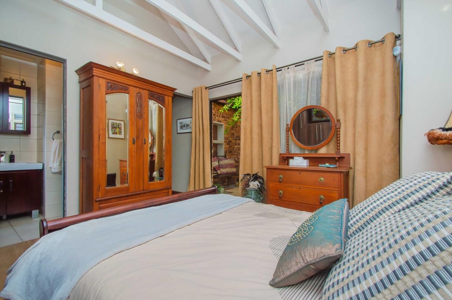 3 Bedroom Property for Sale in Constantia Kloof Gauteng