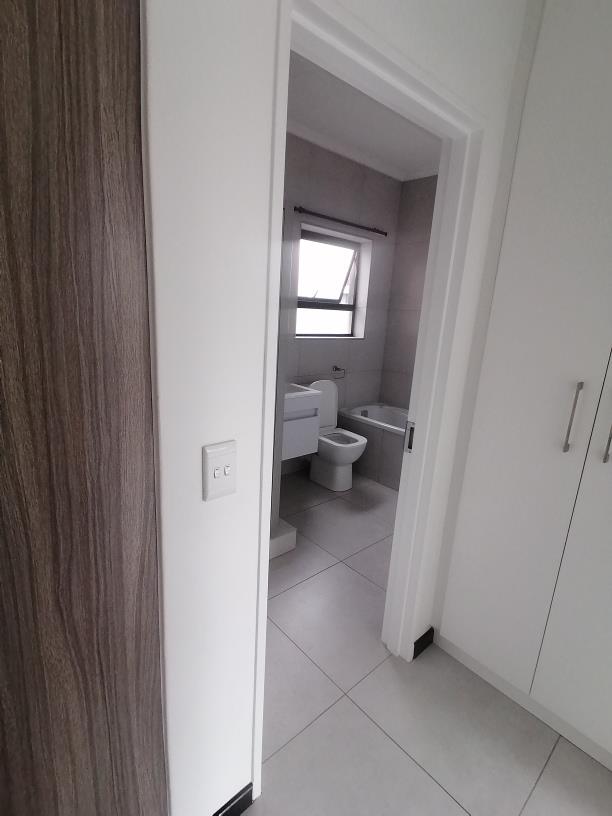 To Let 1 Bedroom Property for Rent in Craigavon Gauteng