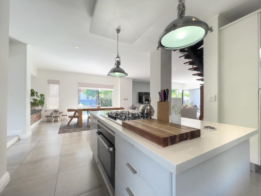 4 Bedroom Property for Sale in Midstream Hill Gauteng