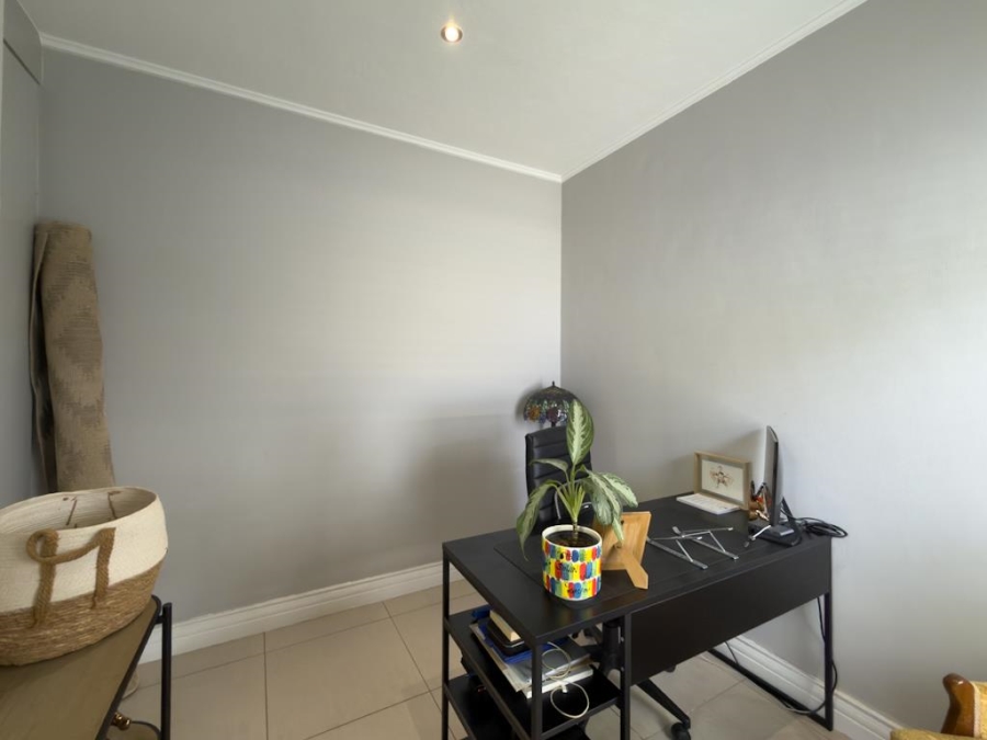 4 Bedroom Property for Sale in Midstream Hill Gauteng