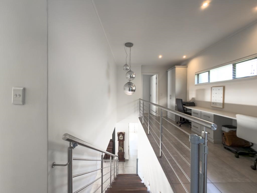 4 Bedroom Property for Sale in Midstream Hill Gauteng