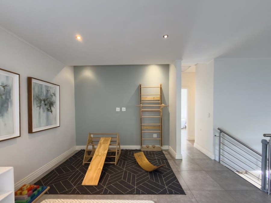 4 Bedroom Property for Sale in Midstream Hill Gauteng