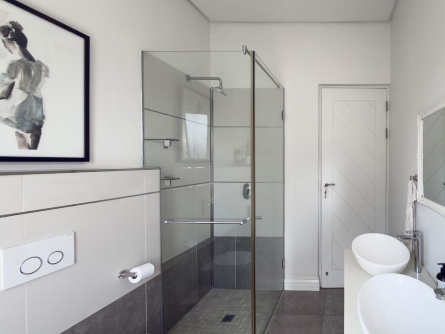 4 Bedroom Property for Sale in Midstream Hill Gauteng