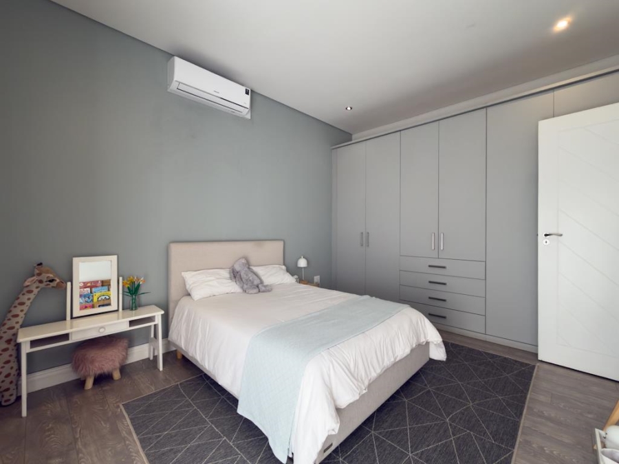 4 Bedroom Property for Sale in Midstream Hill Gauteng